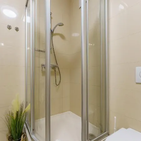 Prywatne W Przy Plazy Diva * コウォブジェク