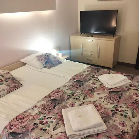 アパート Prywatne W Przy Plazy Diva *