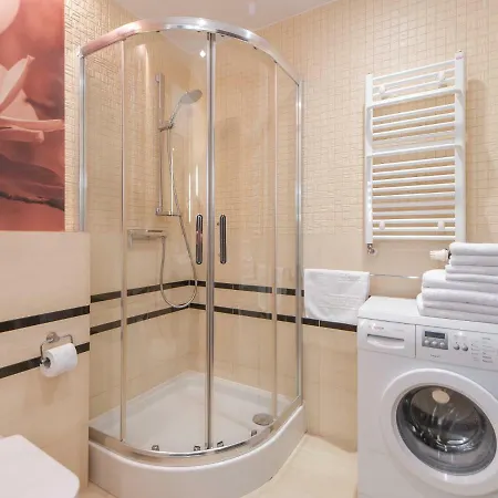 Prywatne W Przy Plazy Diva Apartment Kolobrzeg